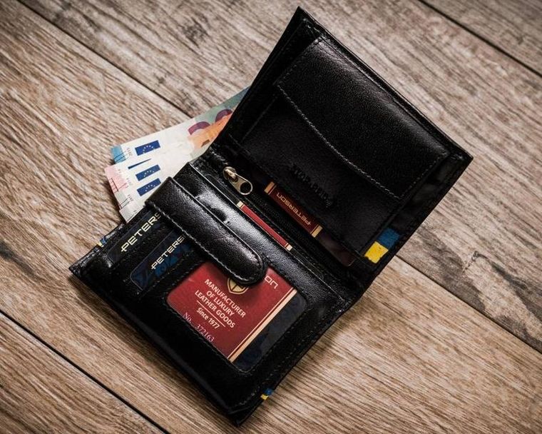Portfel, czarny, skórzany, RFID, Peterson