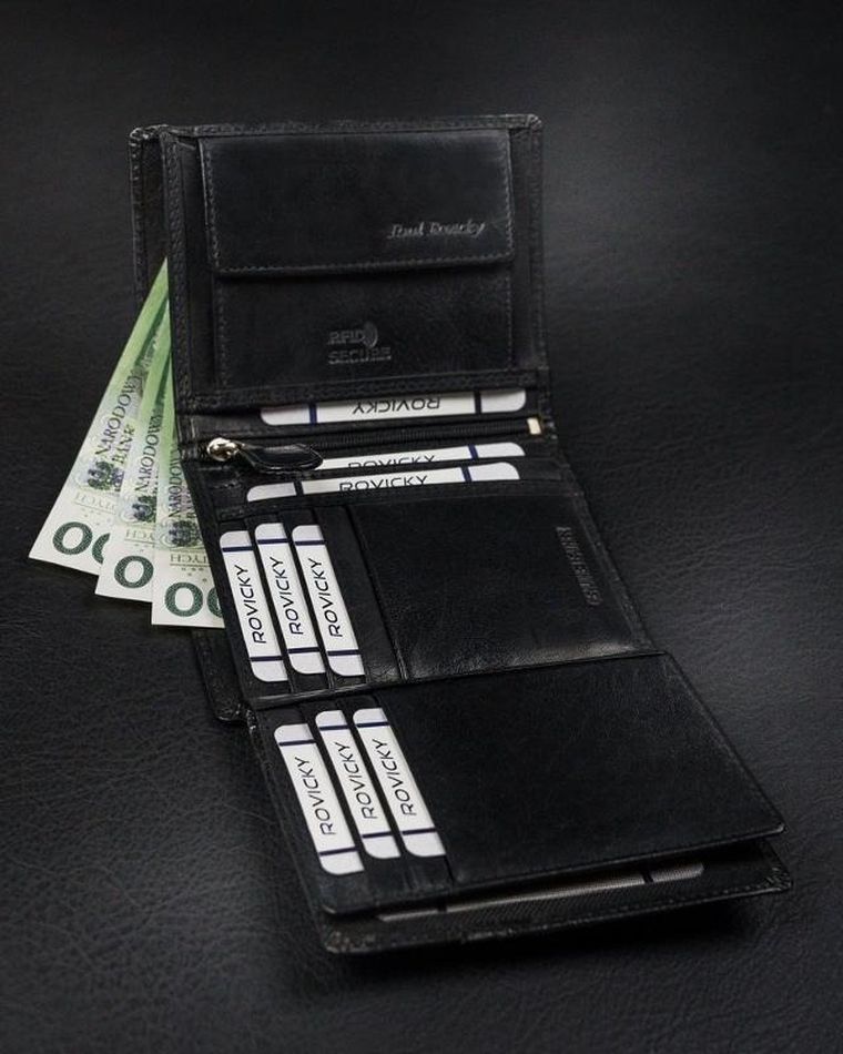 Portfel, czarny, skórzany, RFID, Rovicky