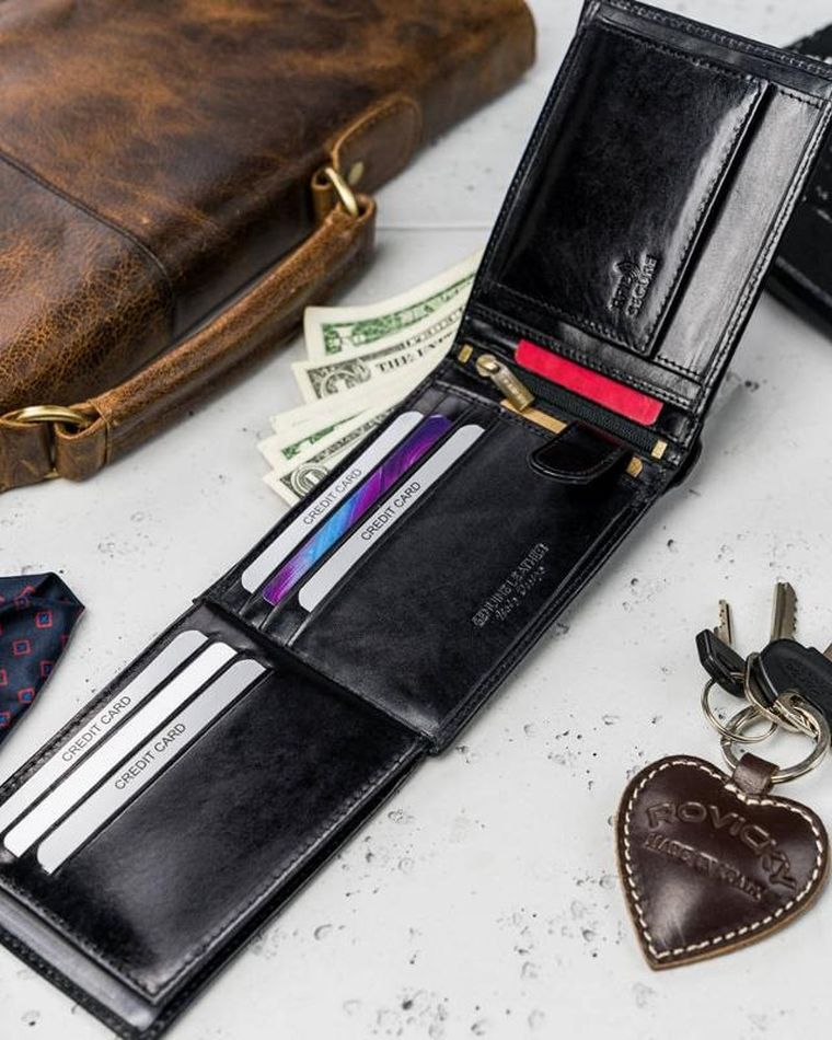 Portfel, czarny, skórzany, RFID, Rovicky