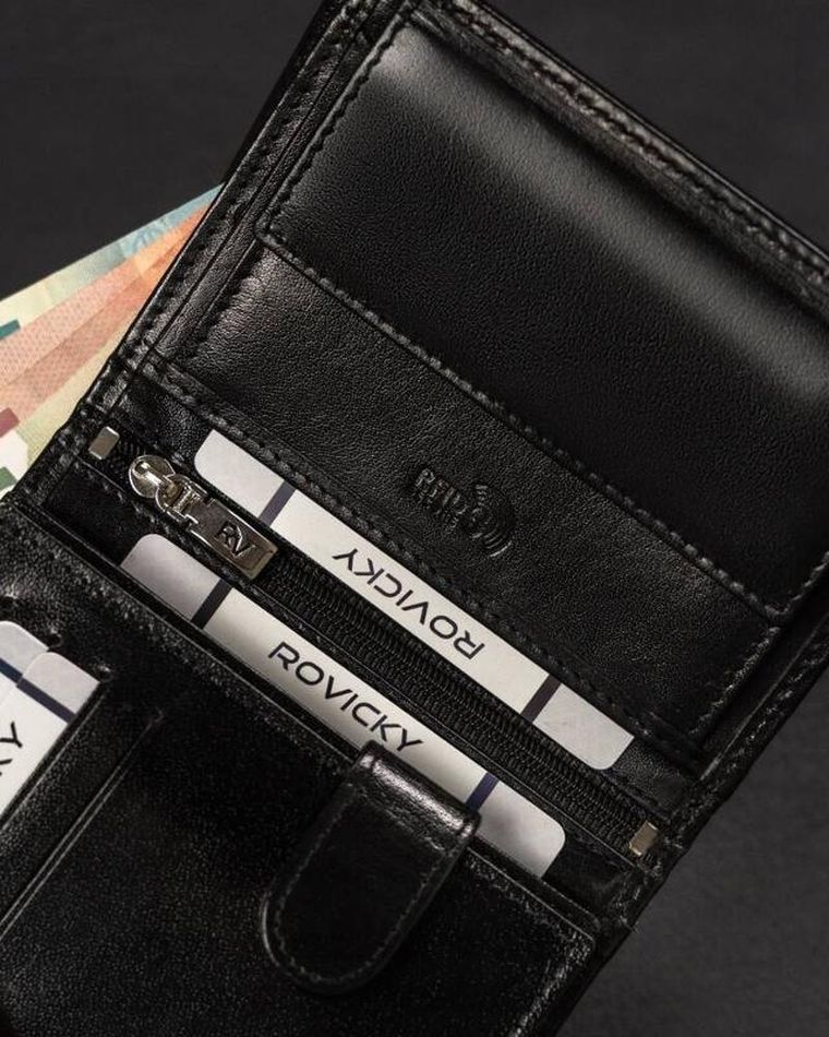 Portfel, czarny, skórzany, Rovicky