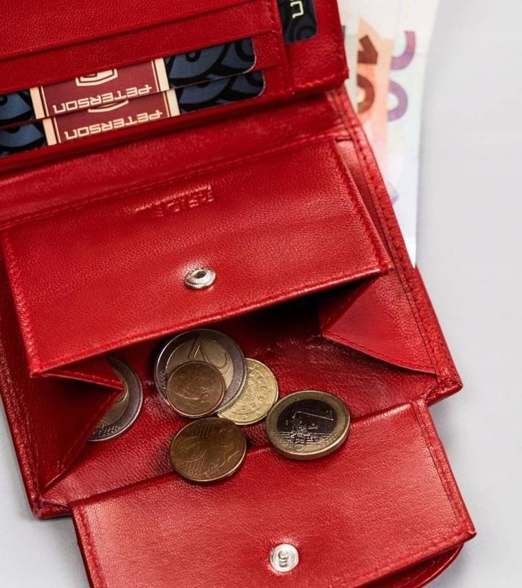 Portfel, czerwony, skórzany, RFID, Peterson