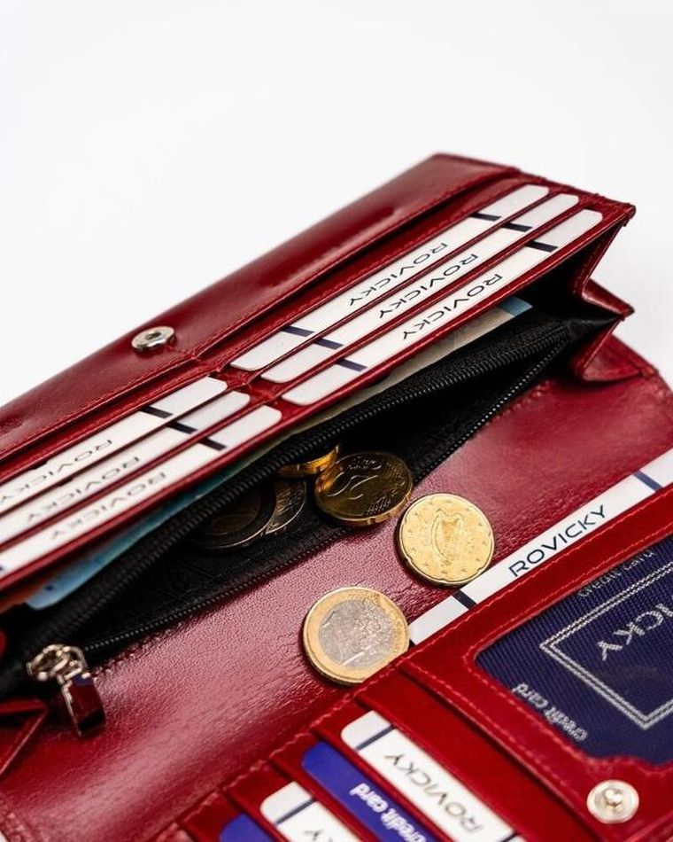 Portfel, czerwony, skórzany, RFID, Rovicky