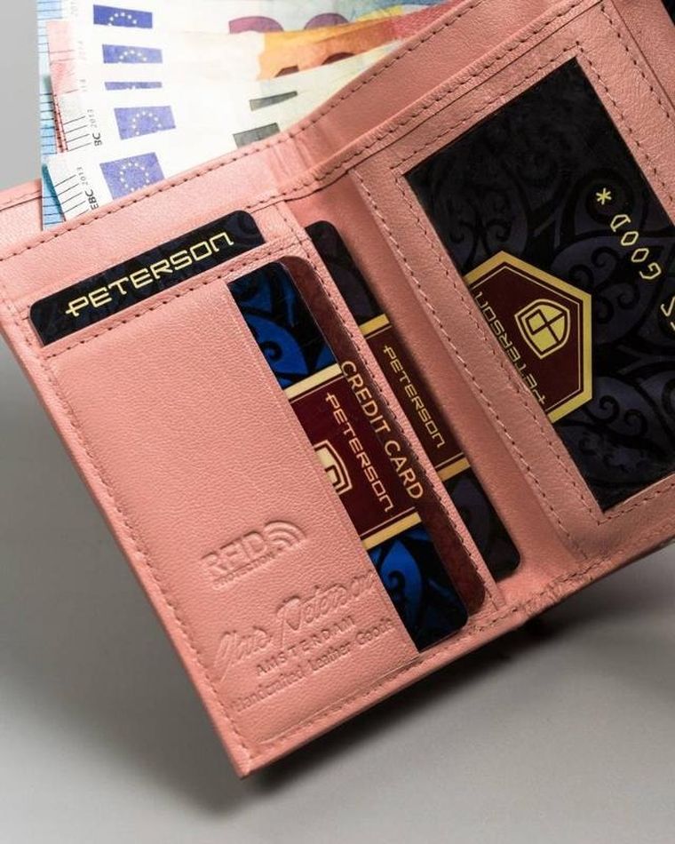 Portfel, różowy, skórzany, RFID, Peterson
