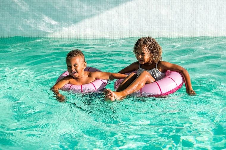 Quut, kółko do pływania, małe, Cherry Red, 40 cm