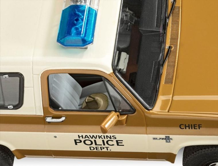 Revell, Stranger Things, Chevrolet K5 Blazer 1985, model pojazdu do sklejania, 1:25