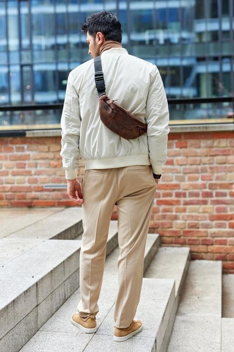 Saszetka na biodro, nerka, brązowa, skórzana, Peterson