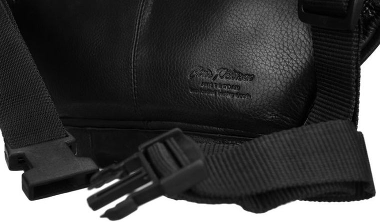 Saszetka na biodro, nerka, czarna, skórzana, Peterson