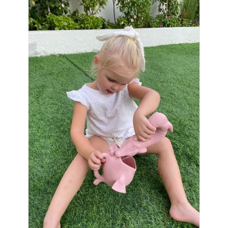 Scrunch, silikonowa konewka, krokodyl, pudrowy róż