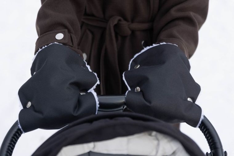 Sensillo, rękawiczka/mufka do wózka, czarna