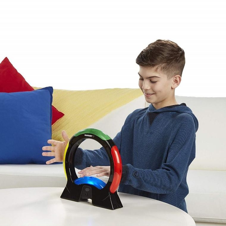 Simon Air, gra familijna