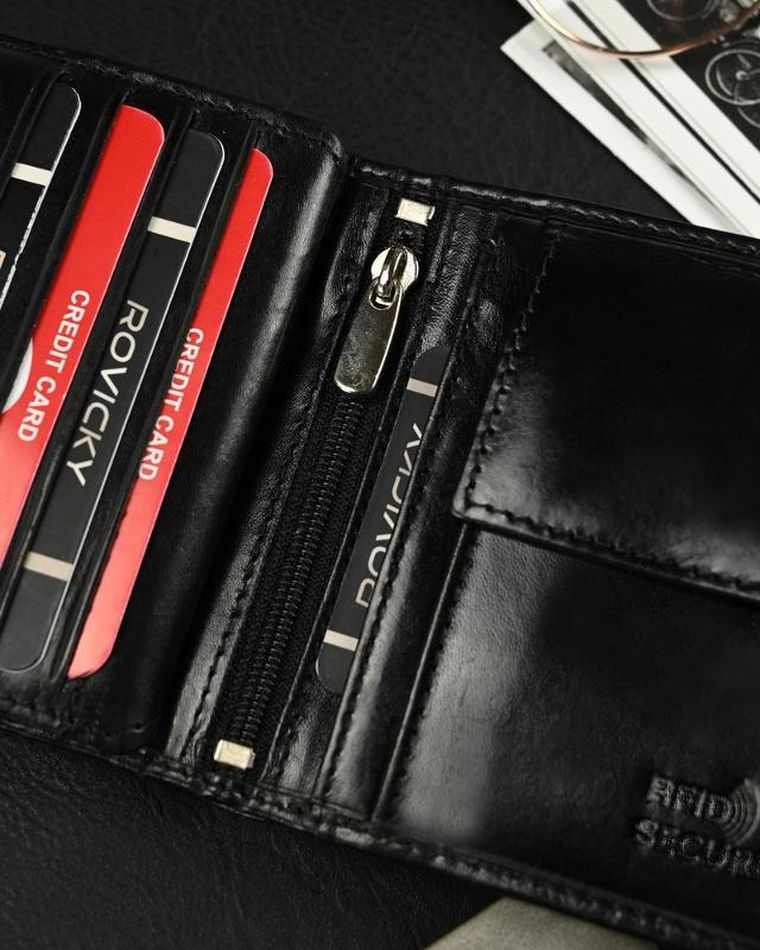 Składany, poziomy portfel męski z połyskującej skóry naturalnej, Ronaldo