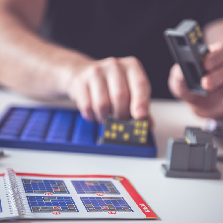 Smart Games, Blokada, gra logiczna