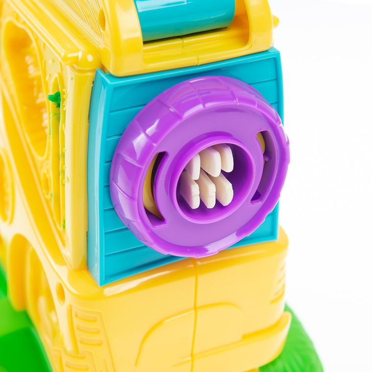 Smiki, Foodtruck, masa plastyczna z akcesoriami