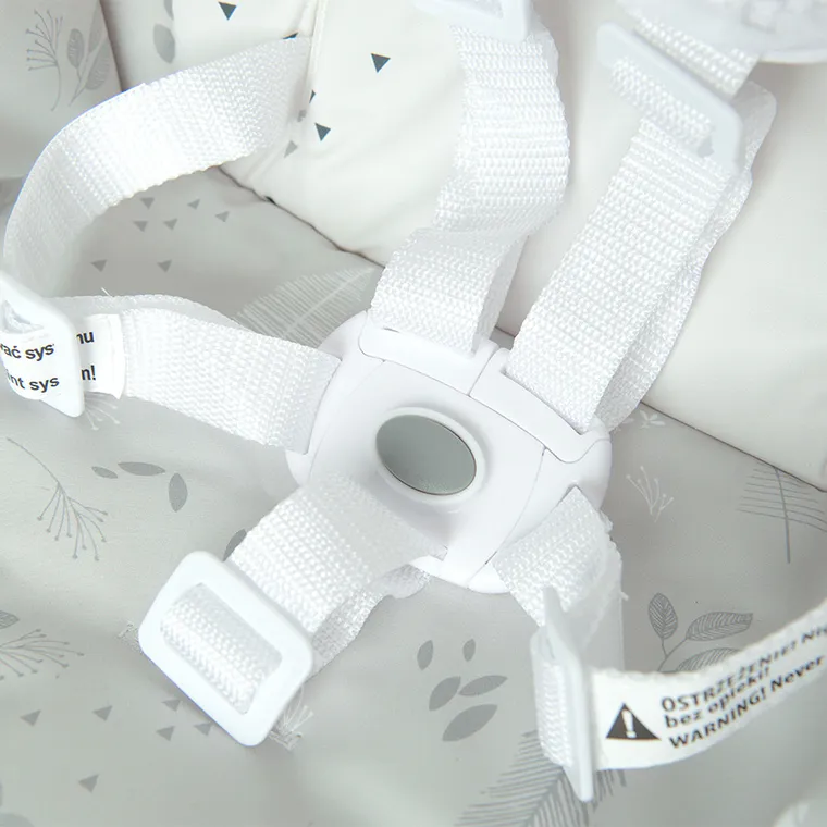 Smiki, Miś, krzesełko do karmienia