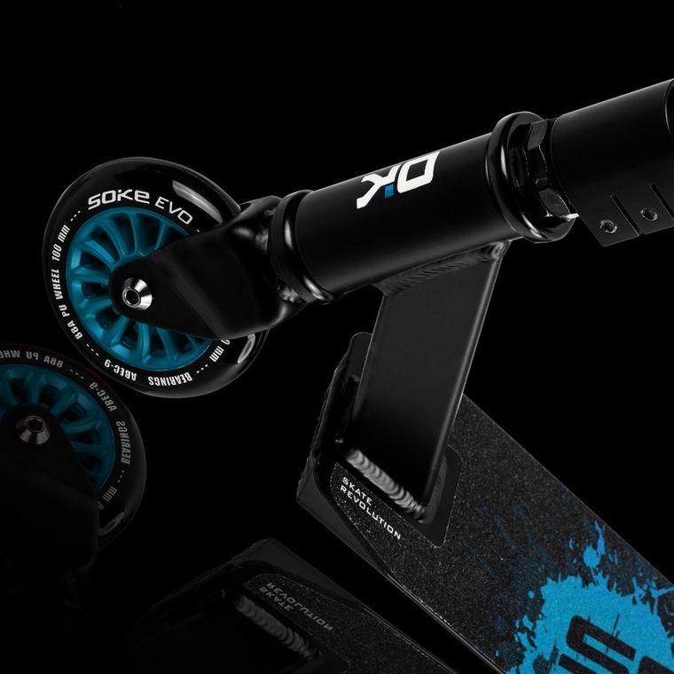 Soke, Strunt Evo, hulajnoga wyczynowa, czarno-niebieska