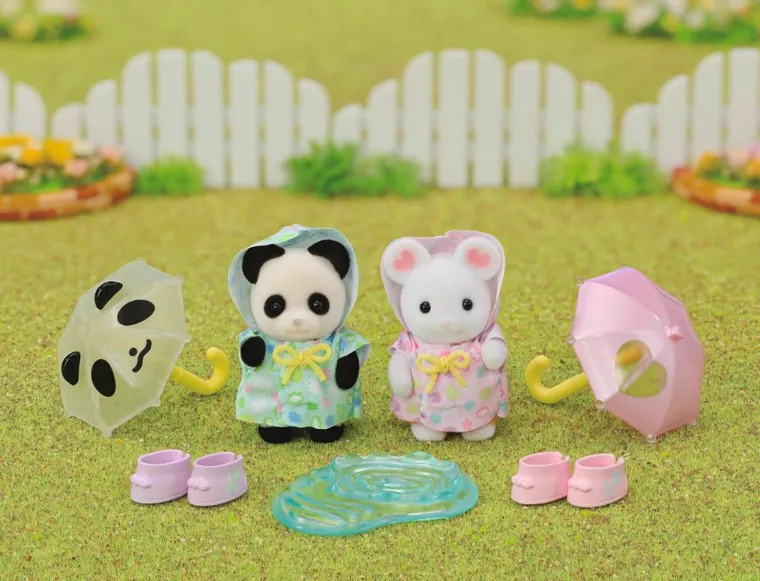 Sylvanian Families, Spacer z parasolkami, zestaw figurek, 5748