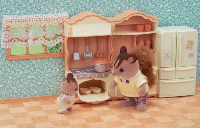 Sylvanian Families, wiejska kuchnia z lodówką, 5341