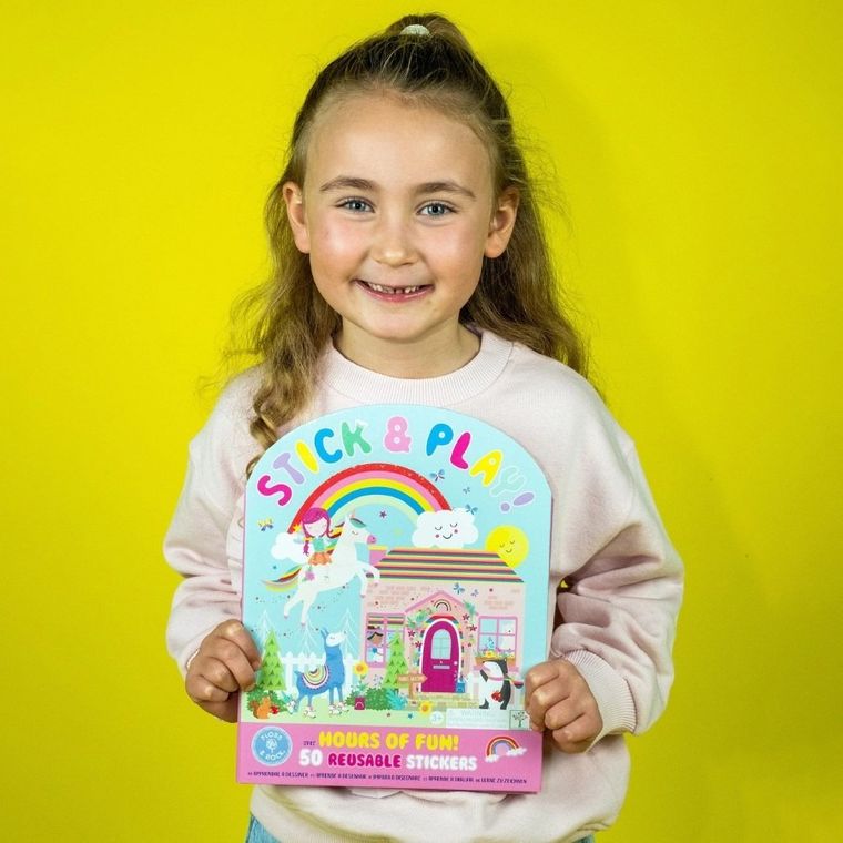 Tęczowe Wróżki. Zestaw naklejek wielokrotnego użytku