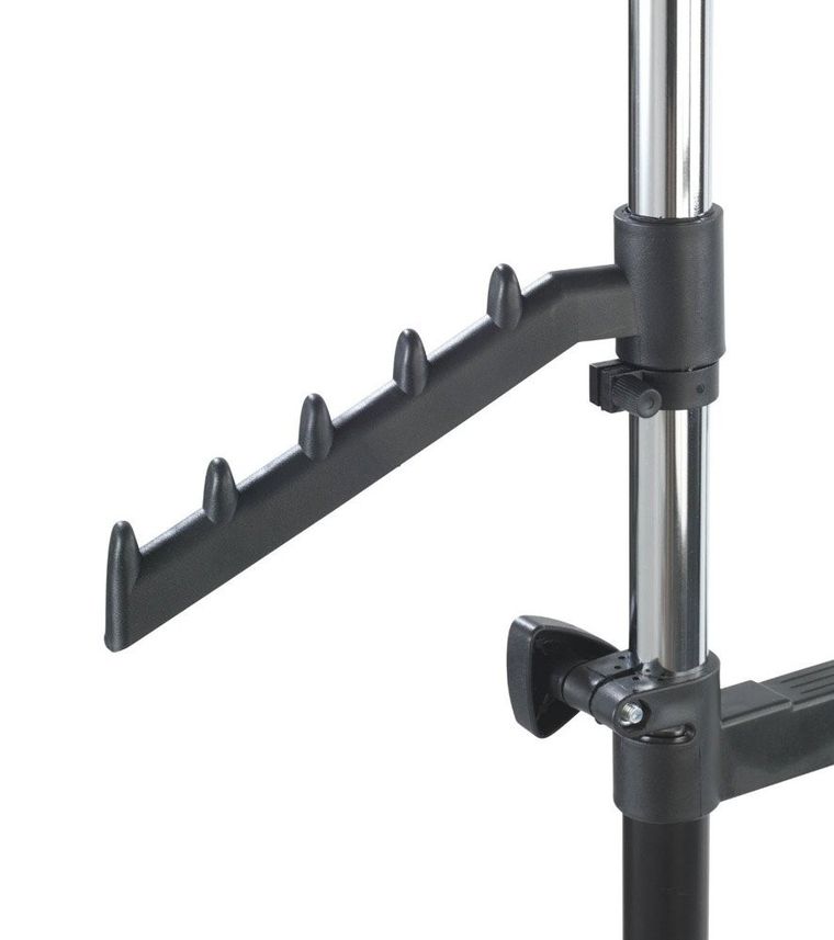 Teleskopowy wieszak na ubrania, szafa na kółkach