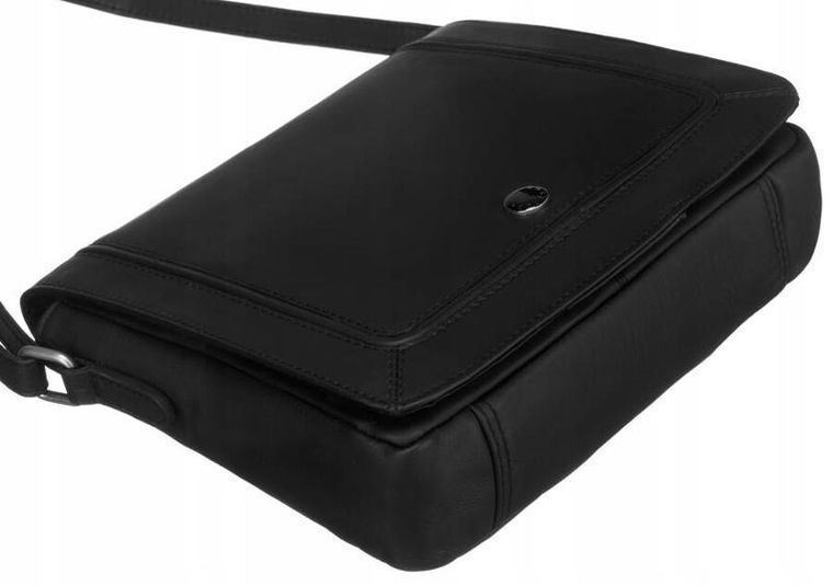 Torebka listonoszka, czarna, skórzana, Peterson