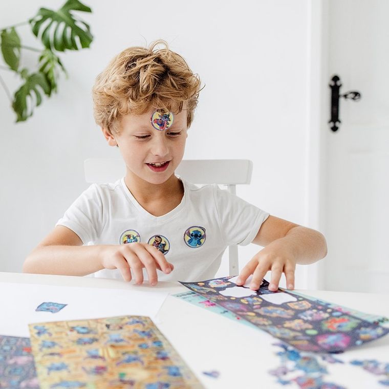 Totum, Lilo i Stitch, duży zestaw naklejek, 300 elementów