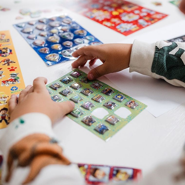 Totum, Psi Patrol, duży zestaw naklejek, 300 elementów