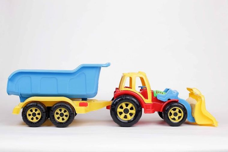 Traktor z ładowarką i przyczepą, pojazd rolniczy