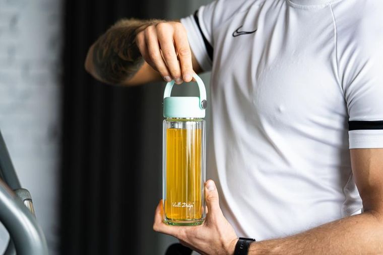 Vialli Design, Fuori, butelka z podwójną ścianką i zaparzaczem, miętowa, 350 ml