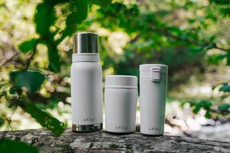 Vialli Design, Fuori, kubek termiczny, biały, 400 ml