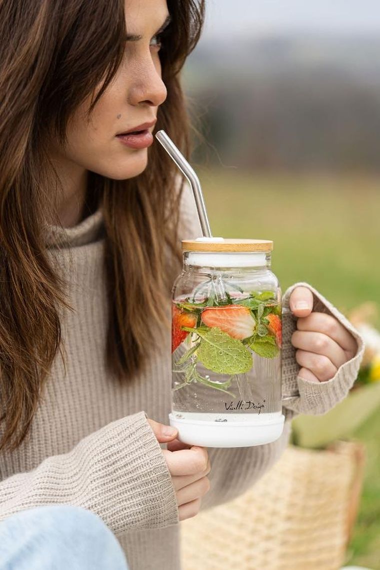 Vialli Design, słoik ze słomką, 600 ml, biały Fuori