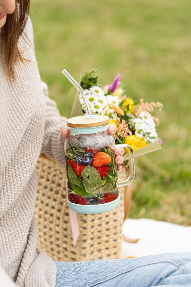 Vialli Design, słoik ze słomką, 600 ml, miętowy Fuori