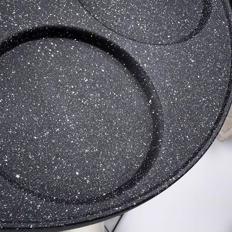 Vilde, patelnia do jajek granitowa, 4 otwory, Black&Wood, 26 cm