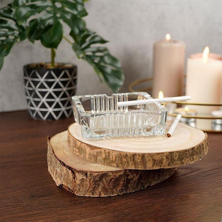 Vilde, popielniczka szklana, kwadratowa, 10.5-10.5-3.5 cm