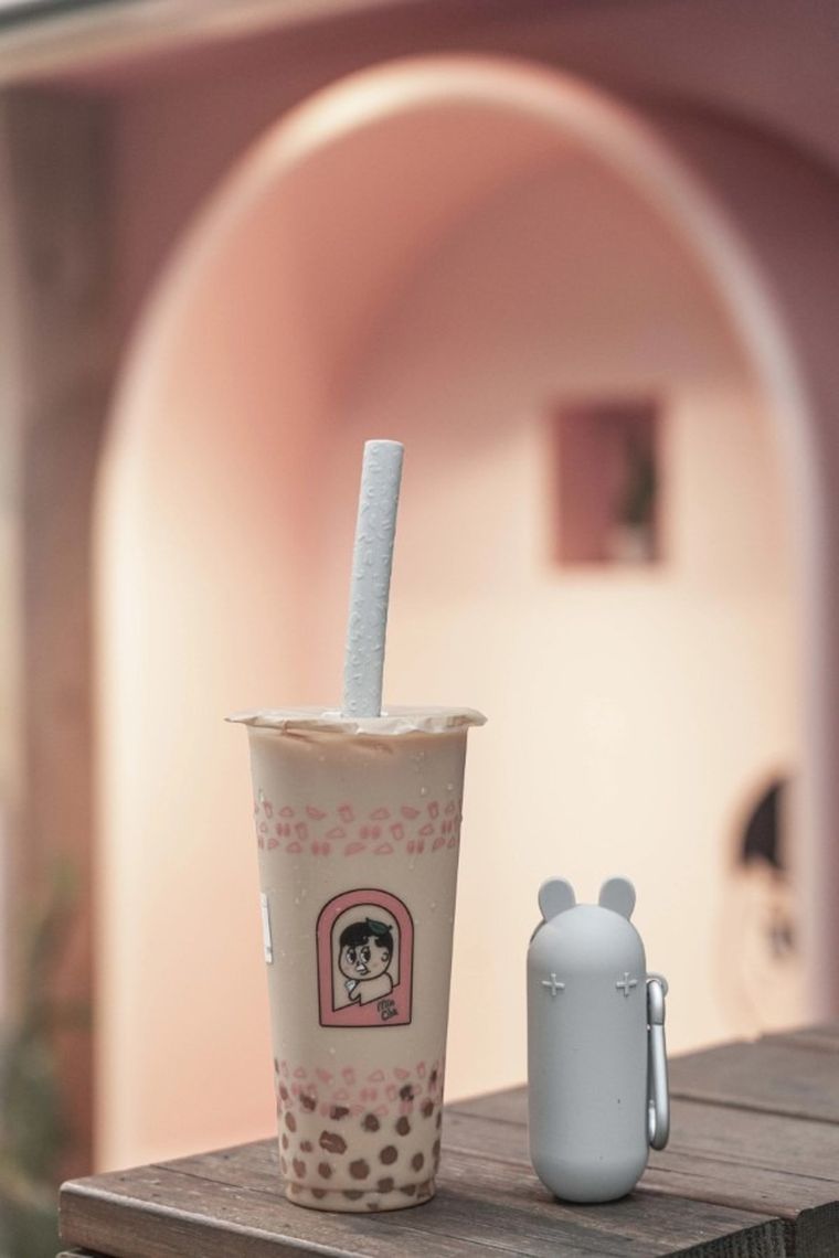 We Might Be Tiny, Bubble Tea, silikonowa słomka w etui, Grey