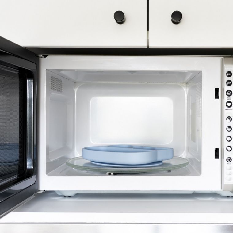 We Might Be Tiny, Króliczek, silikonowy talerzyk z przyssawką, szary