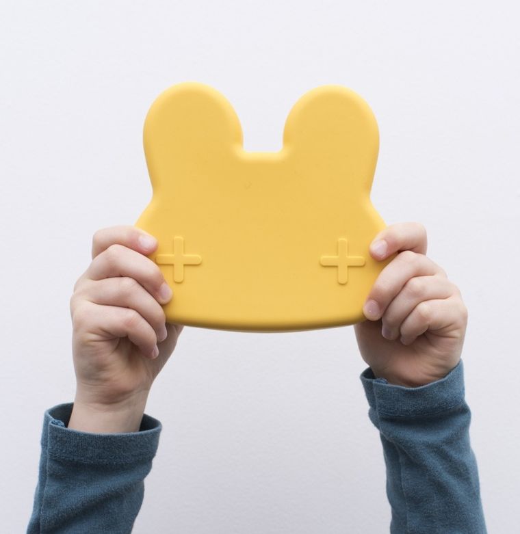 We Might Be Tiny, Króliczek, zamykany silikonowy pojemnik, seledynowy