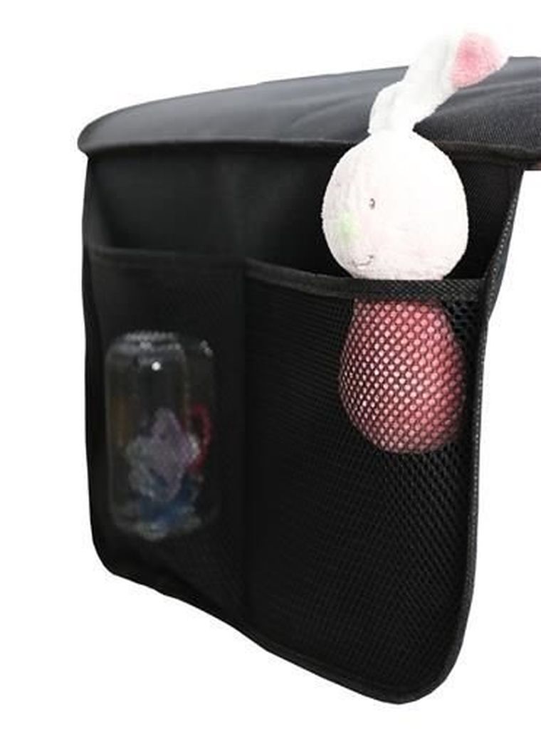 Xtrobb, mata pod fotelik samochodowy