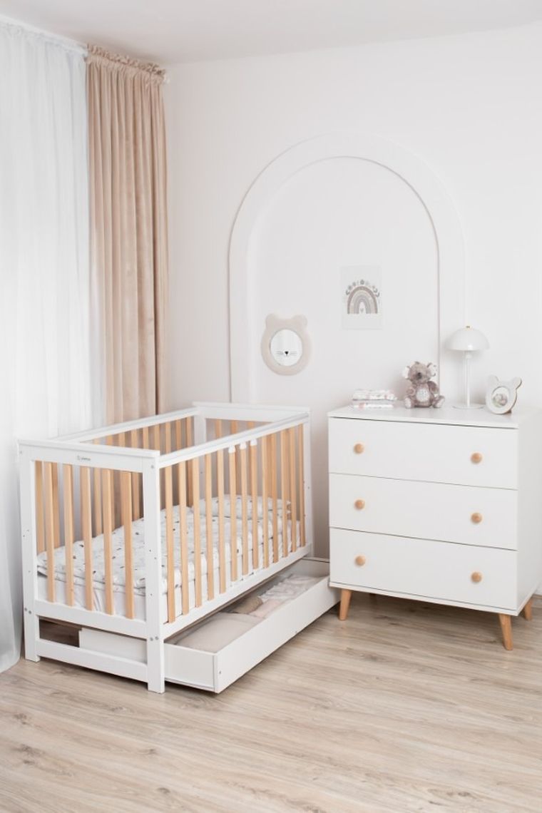 Yoonco, IWI, łóżeczko drewniane z szufladą i barierką, białe/buk