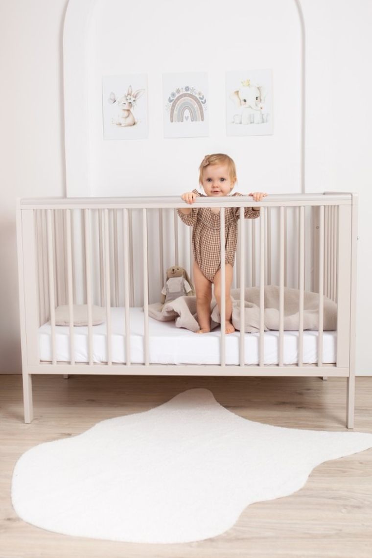 Yoonco, Timio, łóżeczko drewniane z barierką, białe