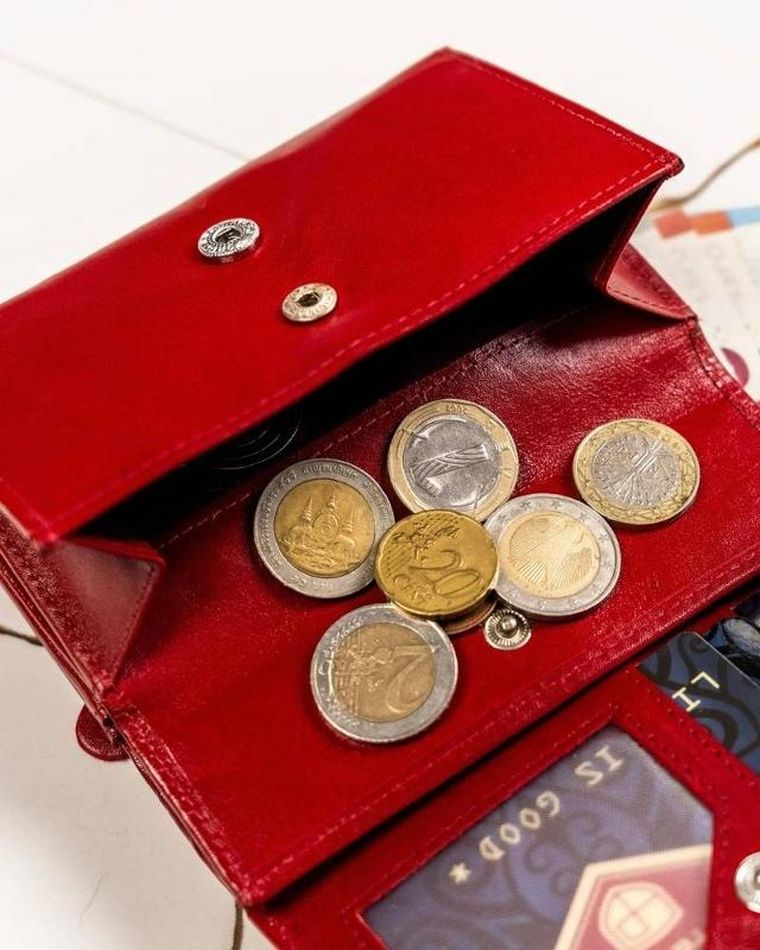 Zestaw prezentowy: Portfel, Brelok, czerwony, skórzany, Peterson