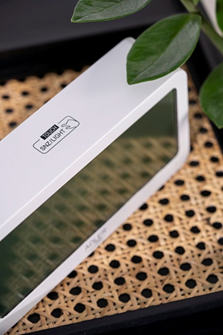 Adler, budzik na baterie, biały, AD 1195W