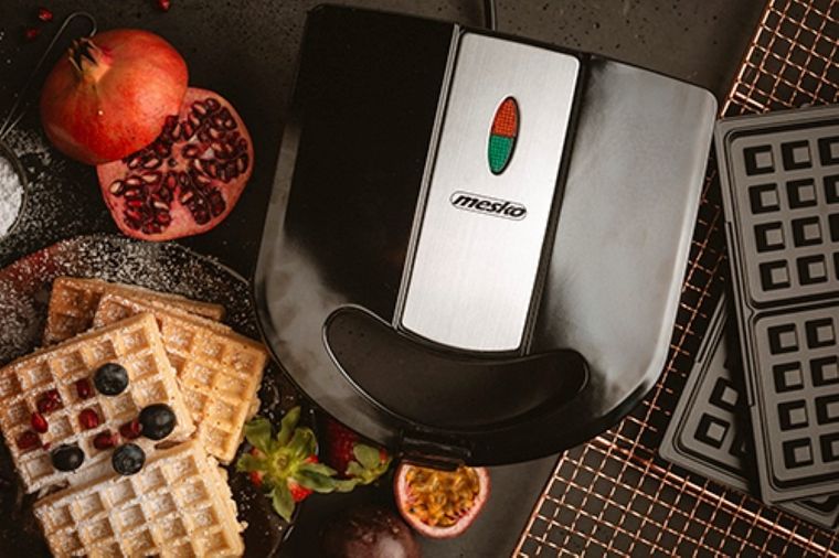 Adler, opiekacz do kanapek, 3w1, MS 3045, 750W, czarny