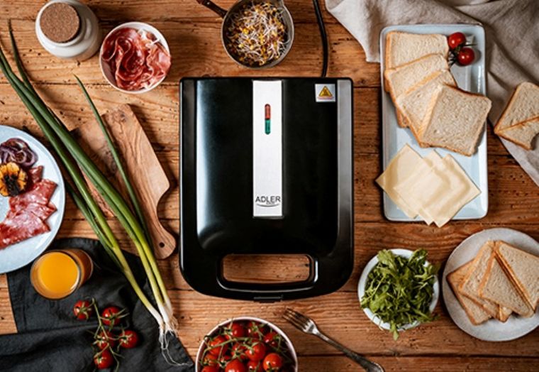 Adler, opiekacz do kanapek, AD 3055