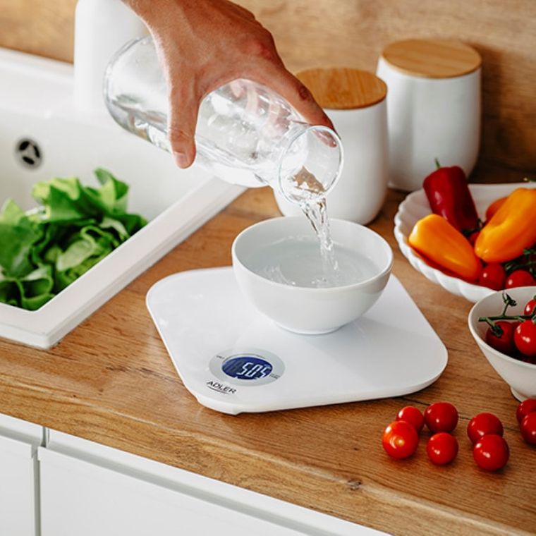 Adler, waga kuchenna, LCD, 10 kg