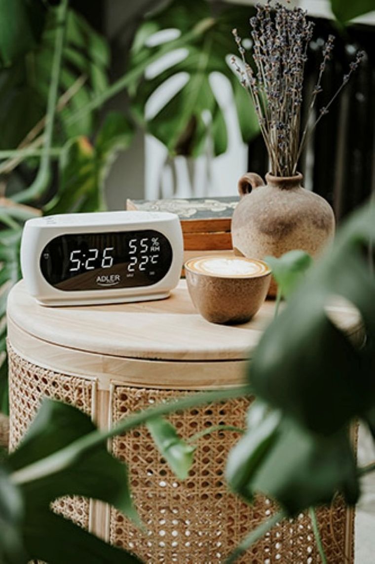 Adler, zegar z budzikiem, pomiarem temperatury i wilgotności