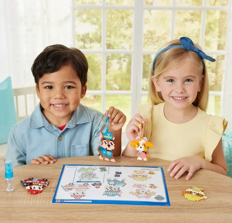 Aquabeads, Psi Patrol, koraliki wodne, zestaw startowy, 600 elementów, 35125