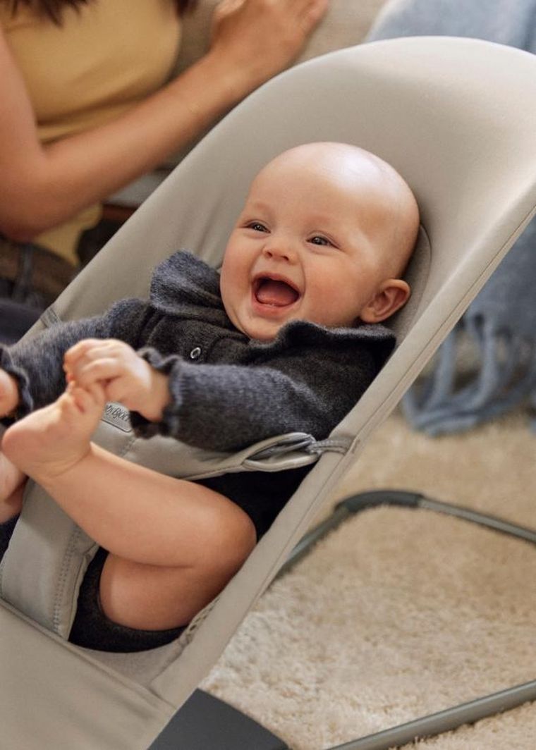 BabyBjörn, Balance Soft Woven/Jersey, leżaczek bujaczek, piaskowoszary