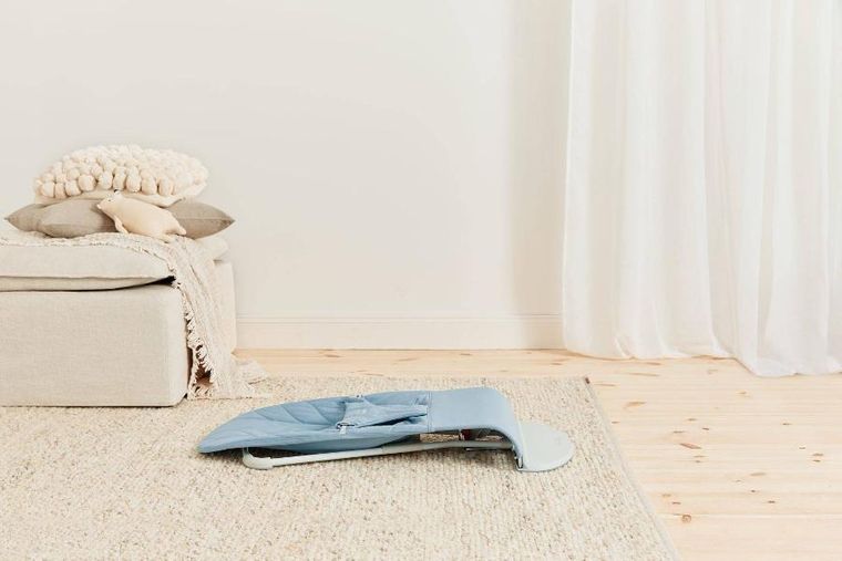 BabyBjörn, Bliss Woven, Petal Quilt, leżaczek, niebieski