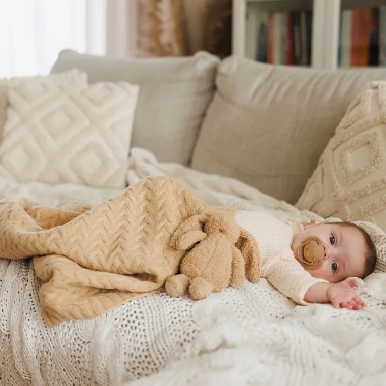 BabyOno, kocyk z wełny merino, ciemny beż