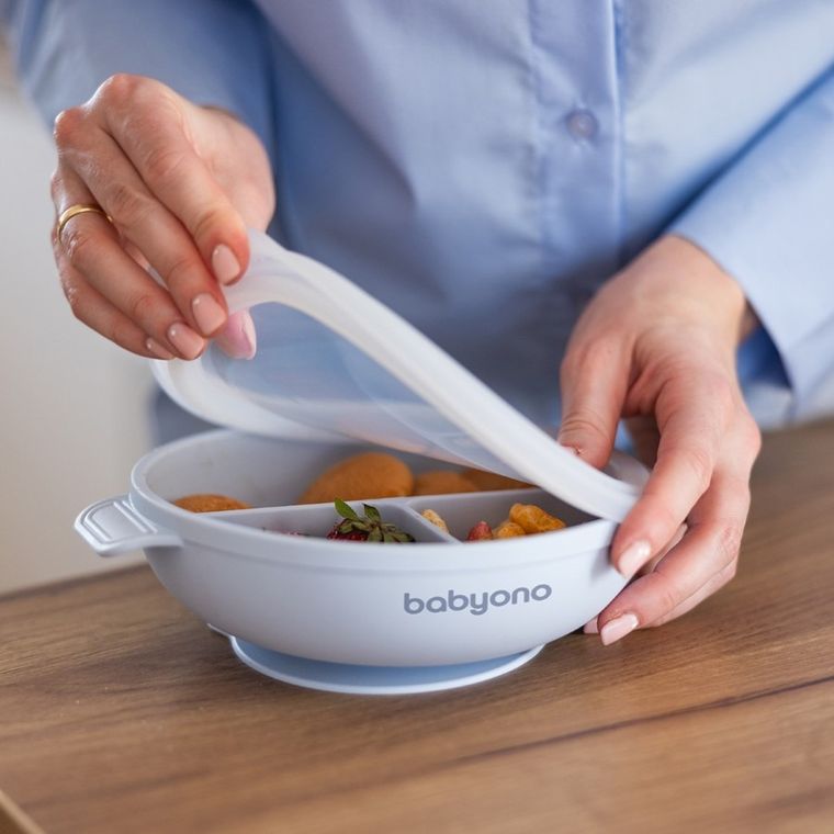 BabyOno, silikonowy talerzyk z przyssawką i przykrywką, niebieski